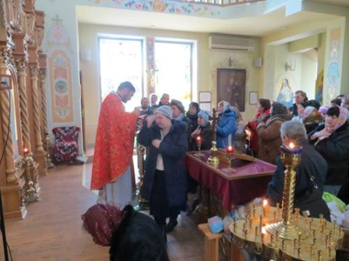 Близько 65 вірних УГКЦ приступило до Таїнства Єлеопомазання (Соборування) в Донецьку.(ФОТО)